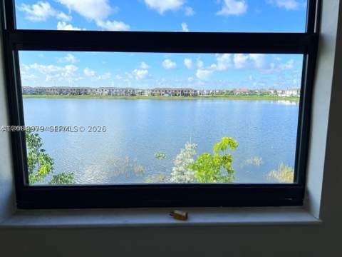 3382 W 114th Ter, Hialeah FL - photo 8 of 22