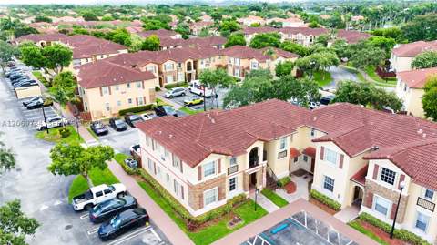 1495 NE 33rd Ave 101, Homestead FL - photo 6 of 54