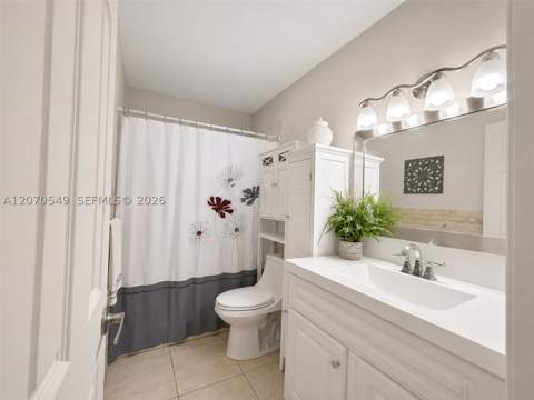 3312 NW 182nd St, Miami Gardens FL - photo 10 of 22
