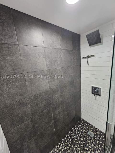 20160 NE 3rd Ct 8, Miami FL - photo 18 of 24