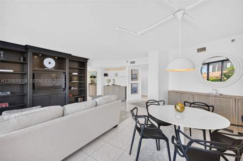 1000 Island Blvd 405, Aventura FL - photo 11 of 53