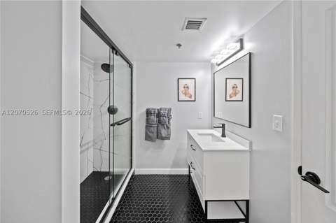 1200 Brickell Bay Dr 2205, Miami FL - photo 11 of 30