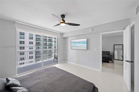 1200 Brickell Bay Dr 2205, Miami FL - photo 12 of 30