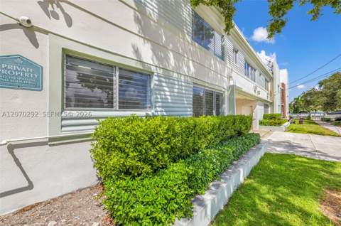 2250 Bay Dr 7, Miami Beach FL - photo 21 of 23