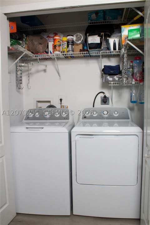 2732 W 68th Pl, Hialeah FL - photo 24 of 39