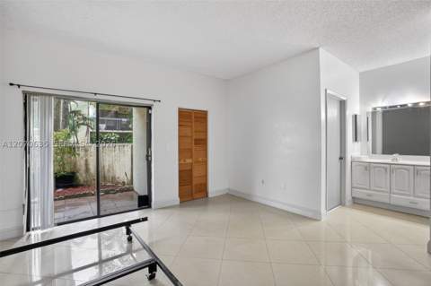 13045 SW 88th Ln 104A, Miami FL - photo 14 of 25