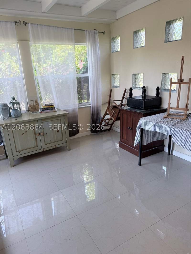 2 bedroom SingleFamilyResidence at 1435 NE 139th St, Dixie Gardens, North Miami — photo 4