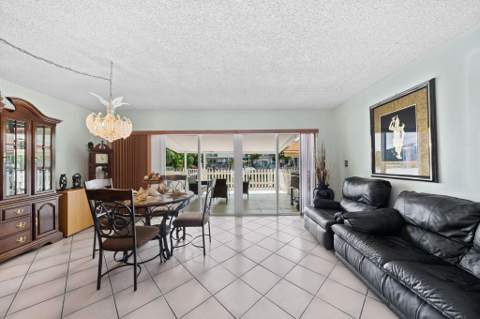 16470 NE 27th Place 35, North Miami Beach FL - photo 7 of 25