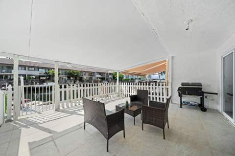 16470 NE 27th Place 35, North Miami Beach FL - photo 9 of 25
