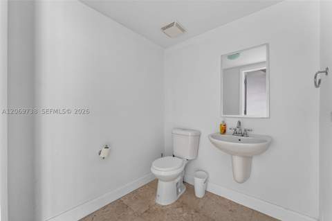 690 SW 1st Ct 2122, Miami FL - photo 10 of 29