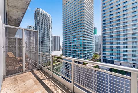 690 SW 1st Ct 2122, Miami FL - photo 13 of 29