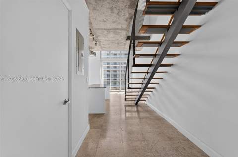 690 SW 1st Ct 2122, Miami FL - photo 6 of 29