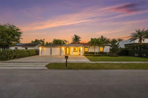 2825 SW 79th Ct, Miami FL - photo 7 of 27