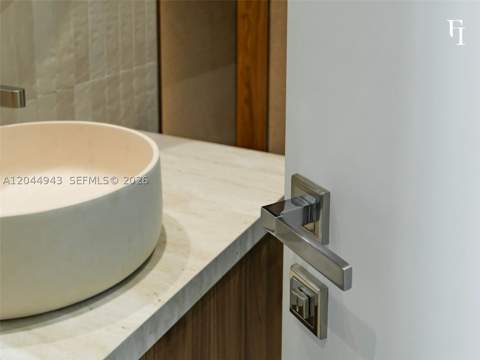 1111 Alberca St, Coral Gables FL - photo 24 of 57