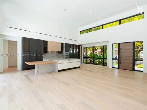 1111 Alberca St, Coral Gables FL - photo 8 of 57