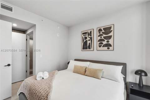 121 NE 5th St 3312, Miami FL - photo 14 of 39