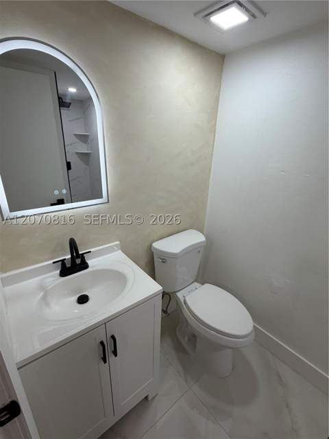 4713 NW 7th St 409-1, Miami FL - photo 12 of 14