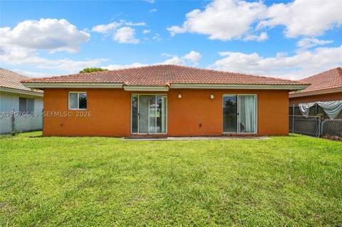 1714 NW 204th St, Miami Gardens FL - photo 22 of 30