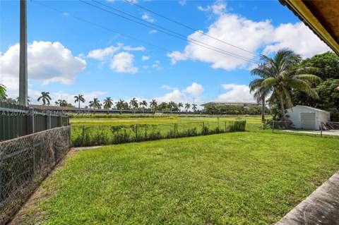 1714 NW 204th St, Miami Gardens FL - photo 23 of 30