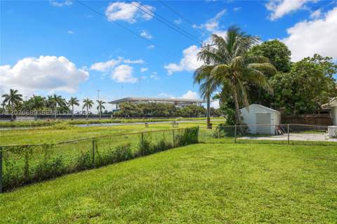 1714 NW 204th St, Miami Gardens FL - photo 24 of 30