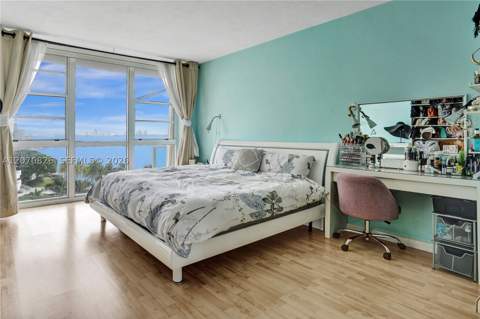 2451 Brickell Ave 8E, Miami FL - photo 15 of 40