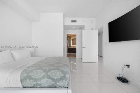 851 NE 1st Ave 1610, Miami FL - photo 11 of 19