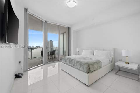 851 NE 1st Ave 1610, Miami FL - photo 9 of 19