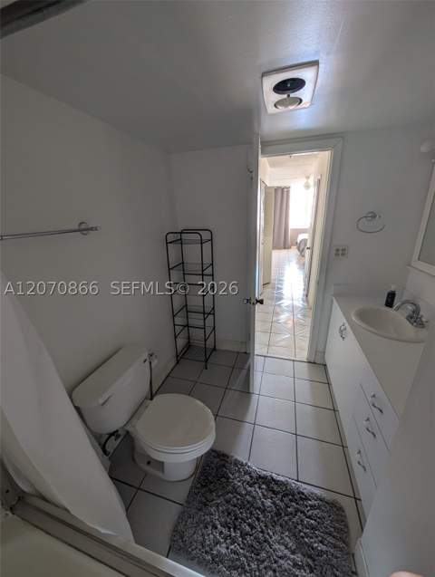 2780 NE 183rd St 1903, Aventura FL - photo 14 of 21