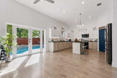 2006 NE 38th Rd, Homestead FL - photo 11 of 62