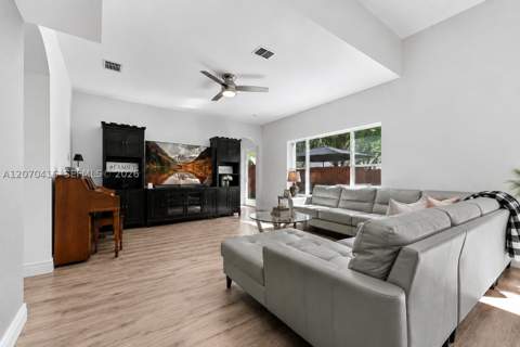 2006 NE 38th Rd, Homestead FL - photo 13 of 62