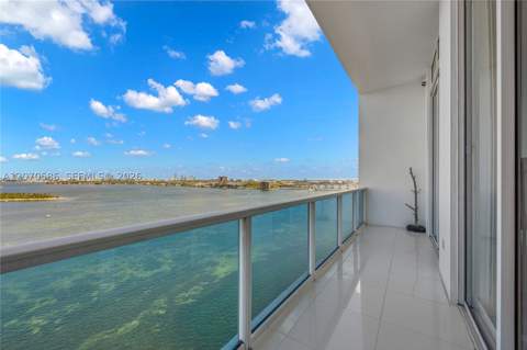 725 NE 22nd St Ph1D, Miami FL - photo 10 of 33