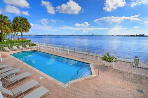 725 NE 22nd St Ph1D, Miami FL - photo 9 of 33