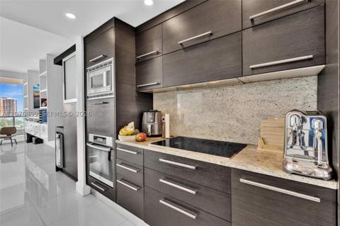 900 Biscayne Blvd 1708, Miami FL - photo 23 of 85