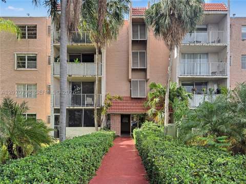 8411 NW 8th St 102, Miami FL - photo 22 of 25