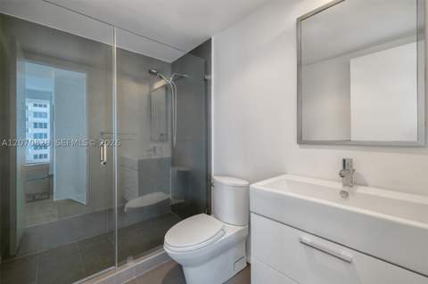 5875 Collins Ave 1102, Miami Beach FL - photo 24 of 57