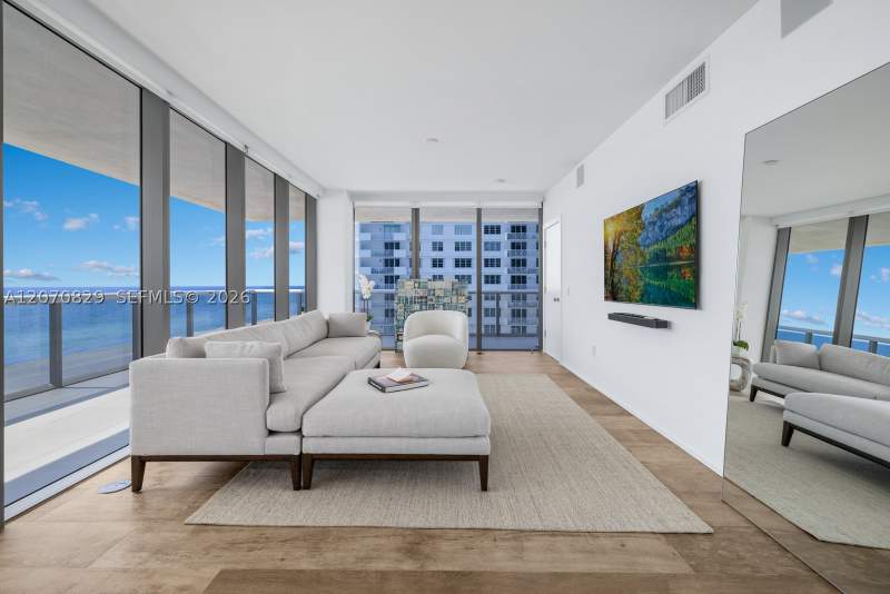 3 bedroom Condominium at 5875 Collins Ave 1102, Mei Condo, Miami Beach — photo 4
