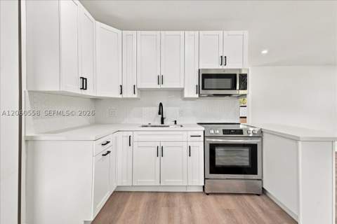 14035 NW 6th Ave, North Miami FL - photo 14 of 33