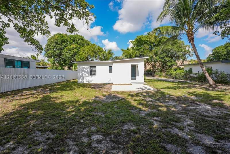 2 bedroom SingleFamilyResidence at 14035 NW 6th Ave, Nichols Heights, North Miami — photo 5