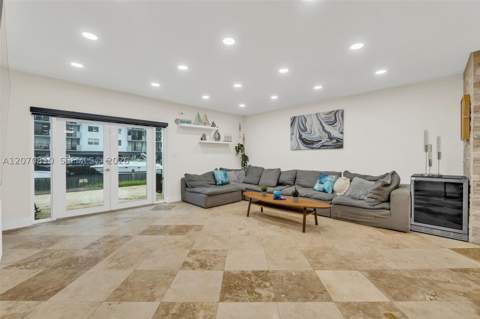 3690 NE 167th St 34, North Miami Beach FL - photo 16 of 47