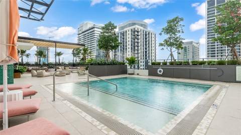 11 NE 6th St 808, Miami FL - photo 14 of 27