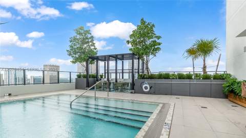 11 NE 6th St 808, Miami FL - photo 17 of 27