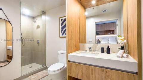 11 NE 6th St 808, Miami FL - photo 7 of 27