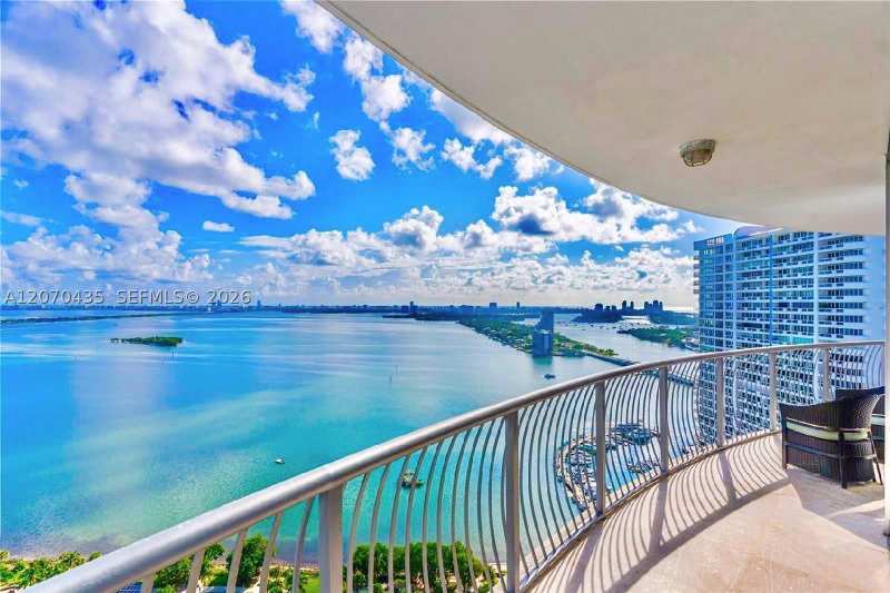 2 bedroom Condominium at 1750 N Bayshore Dr 2202, Opera Tower Condo, Miami — photo 1