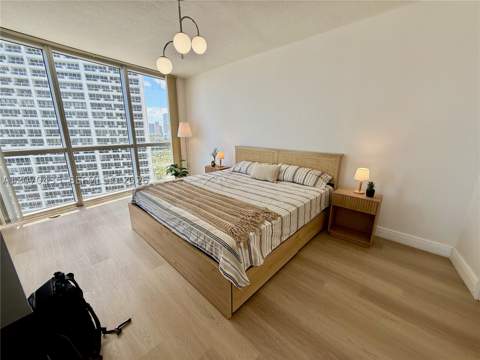 1750 N Bayshore Dr 2202, Miami FL - photo 12 of 41