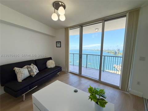 1750 N Bayshore Dr 2202, Miami FL - photo 16 of 41