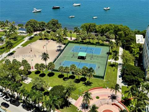 1750 N Bayshore Dr 2202, Miami FL - photo 21 of 41