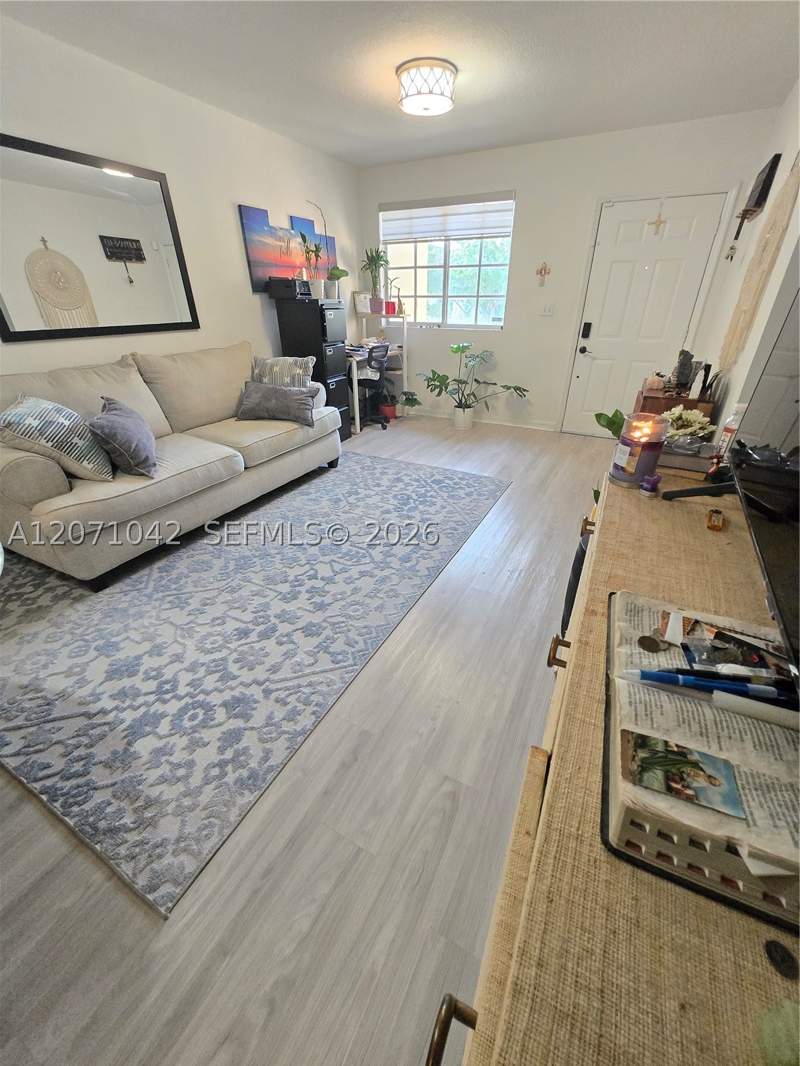 2 bedroom Condominium at 7205 NW 173rd Dr 604-6, Bonita Golf View Townvill, Hialeah — photo 4