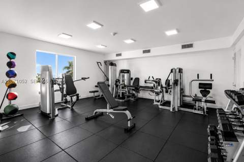 816 NW 11th St 607, Miami FL - photo 16 of 18
