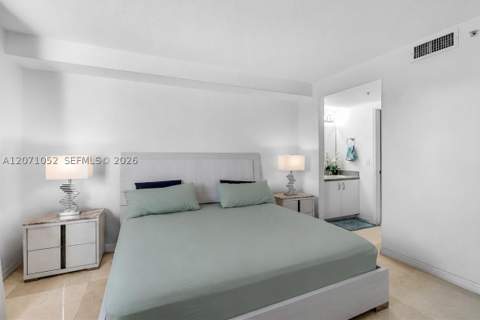 816 NW 11th St 607, Miami FL - photo 7 of 18