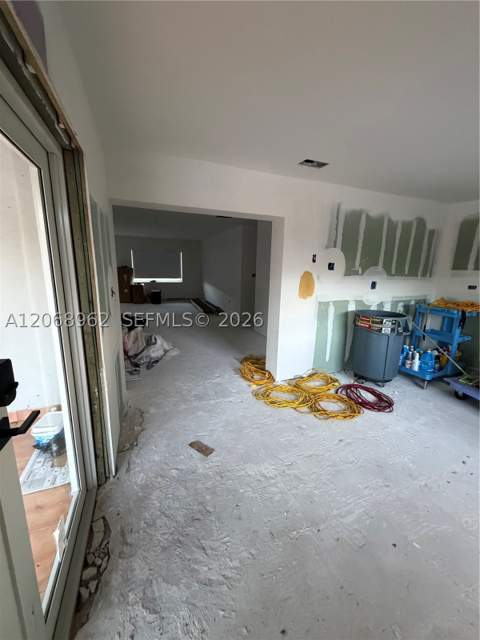 15171 SW 70th St, Miami FL - photo 12 of 34